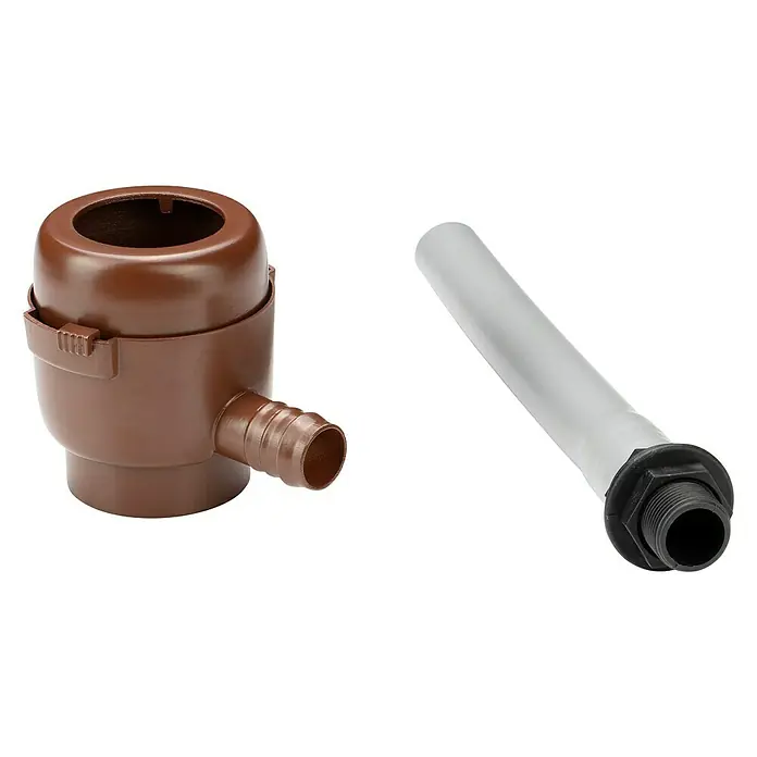 Garantia Füllautomat Mini - Braun, Passend für: Fallrohre von DN 50 - 60 - Abgebildet ist ein Fallrohrfilter-Set, bestehend aus einem braunen Filtergehäuse und einem weißen Saugrohr mit schwarzem Gewindeanschluss.