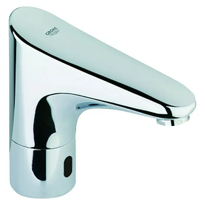 Grohe Europlus Waschtischarmatur batteriebetrieben - Infrarot-Elektronik, Chrom - Das Bild zeigt eine glänzende, verchromte Grohe Essence E Waschtischarmatur mit Sensor, ideal für moderne Badezimmer.