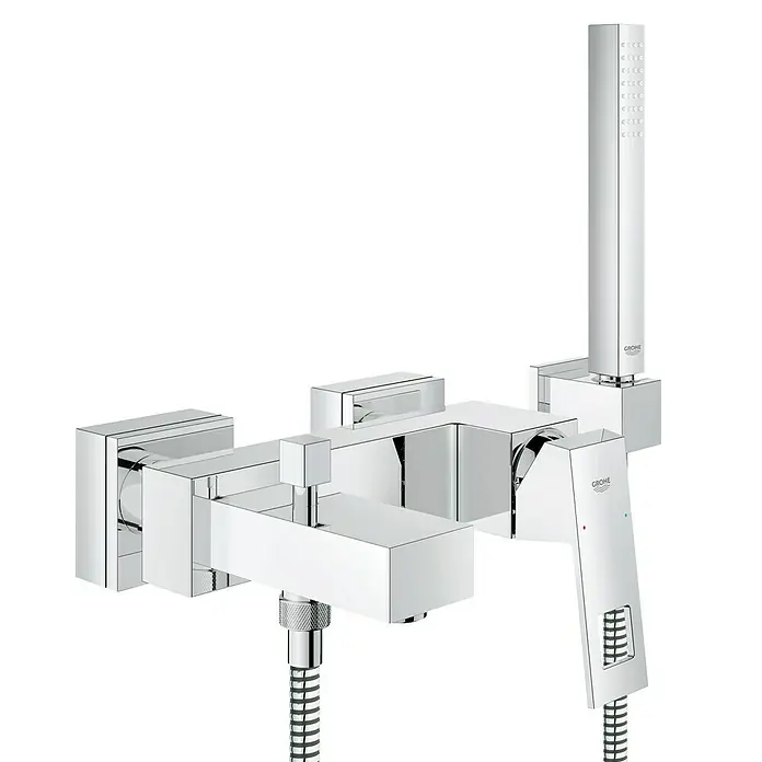 Grohe Eurocube Badewannenarmatur - Ausladung Armatur: 181 mm, Chrom, Glänzend, Handbrause - Eine moderne, glänzende Grohe-Badewannenarmatur mit rechteckigem Design und Handbrause. Ideal für ein stilvolles Badezimmer.