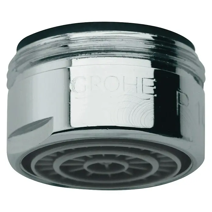 Grohe Strahlregler - M24, Durchflussmenge: 13,5 l/min - 15 l/min, Verchromt - Nahaufnahme eines Grohe Wasserhahnaufsatzes mit Chromoberfläche und feinen Wasserstrahldüsen.