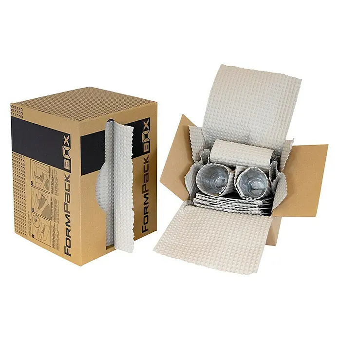 Luftpolsterpappe Formpack - 55 m - Formpack BXX Verpackungssystem mit recycelbarer Polsterung für sicheren Versand von zerbrechlichen Gegenständen.