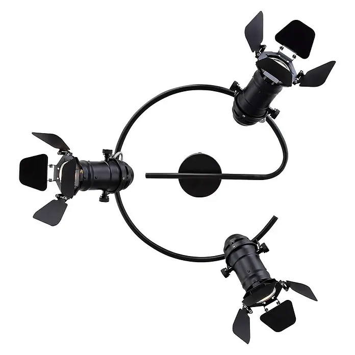 Globo Deckenstrahler Egon - 150 W, Schwarz, GU10 - Schwarze Deckenleuchte mit drei Scheinwerfern, die eine elegante und moderne Beleuchtungslösung bietet.