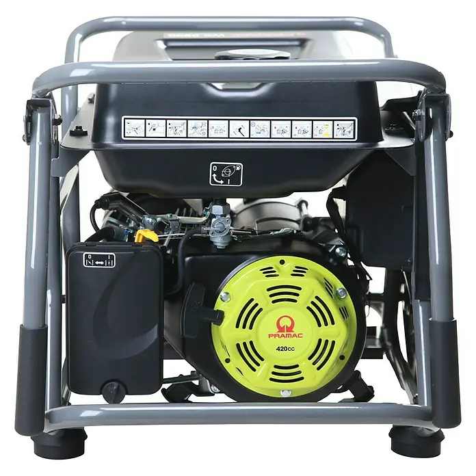 Pramac Generador WX6200 - 5,3 kW, Volumen del depósito: 26 l - Primer plano de un generador Pramac con ventilador amarillo y marco gris, ideal para soluciones de energía in situ.