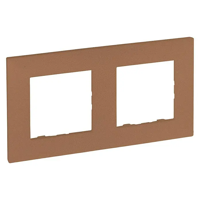 Legrand Niloé Step Marco - Cobre, Modelo de mecanismos: x 2, Plástico, Instalar - Un marco doble marrón para interruptores o enchufes, ideal para diseños de pared elegantes.