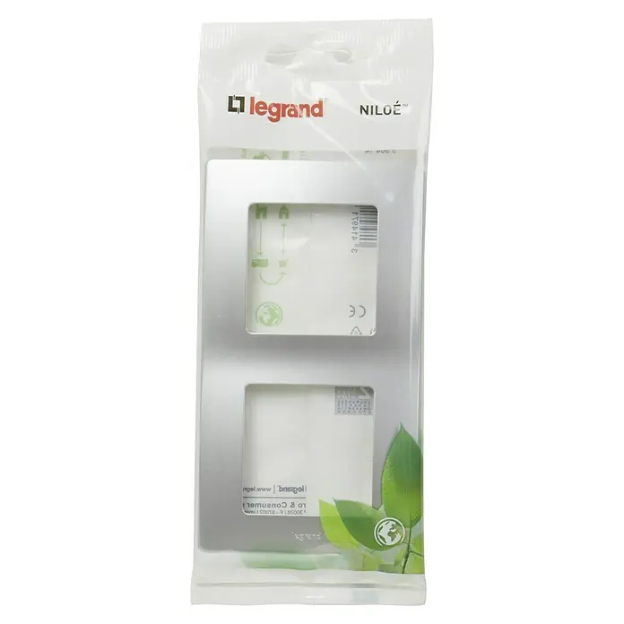Legrand Niloé Monoblock Marco - Plateado, Modelo de mecanismos: x 2, Plástico, Instalar - Marco doble Niloe de Legrand en plata, empaquetado en plástico transparente con detalles en verde, para instalaciones sostenibles.