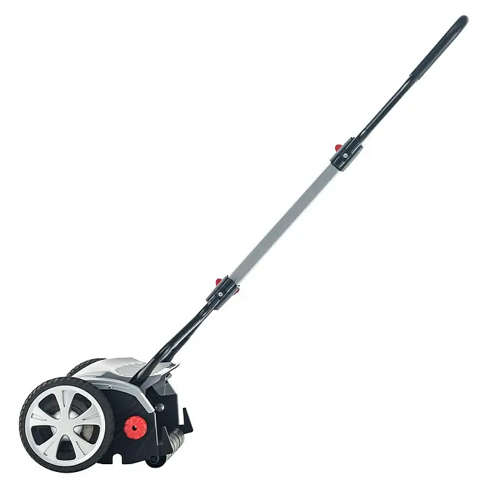 AL-KO Premium Spindelmäher Razor Cut 38.1 HM Premium - Schnittbreite: 38 cm - Ein seitlicher Blick auf einen Rasenmäher, der auf einem schwarzen Hintergrund steht. Er verfügt über einen verstellbaren Griff und gut profilierte Räder.