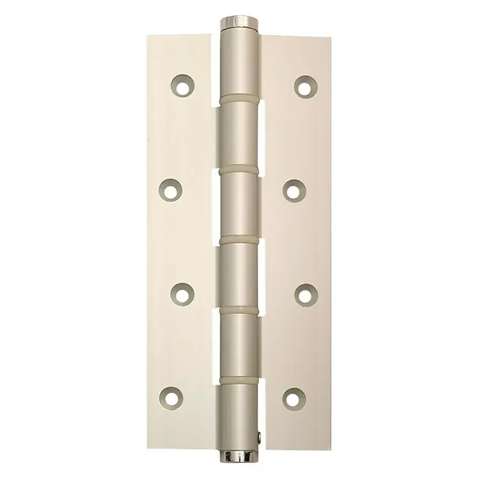 Justor Bisagra SA 180 - L x An x Al: 29 x 15,2 x 2,4 cm, Plateado - Primer plano de una bisagra de puerta de color plateado con cuatro nudillos y orificios para tornillos, presentada sobre un fondo negro.
