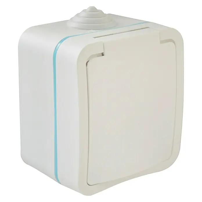 Voltomat Blueline Feuchtraum-Steckdose - 1-fach, Horizontal, IP54, Weiß - Das Bild zeigt einen weißen, würfelförmigen Spendebox mit einem blauem Akzent, ideal für Spendenaktionen und zur Aufbewahrung von Kleinigkeiten.