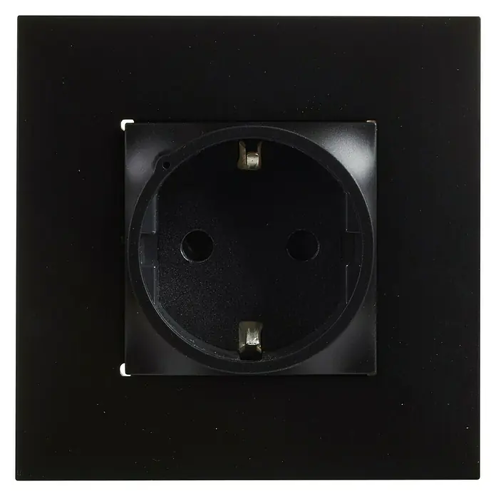 Legrand Valena Next with Netatmo Enchufe - Negro, Plástico, Colocar - Enchufe negro con diseño redondo, ideal para interiores modernos, proporcionando una solución de alimentación elegante y funcional.