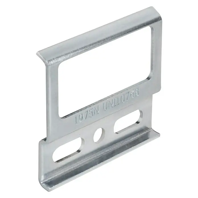 Häfele Pletina de ensamblaje - L x An x Al: 60 x 54 x 6 mm, Acero, Zincado - Primer plano de un clip de montaje plateado con diseño rectangular y orificios de fijación, ideal para instalaciones profesionales.