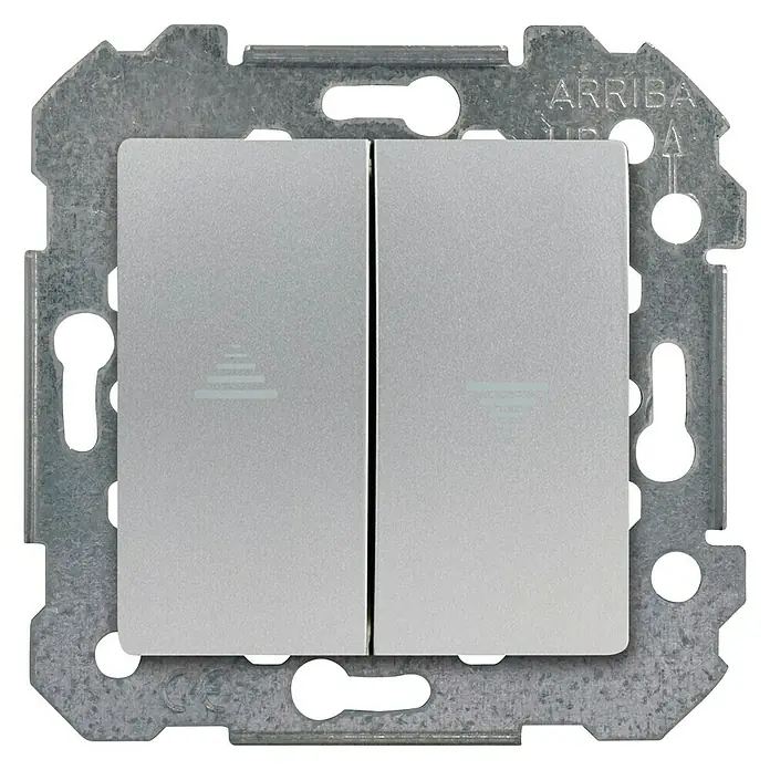 BJC Viva Interruptores para persianas doble - Plateado, Montaje en la pared, 10 A - Primer plano de un interruptor de luz doble con botones plateados y un marco metálico para montaje en pared.