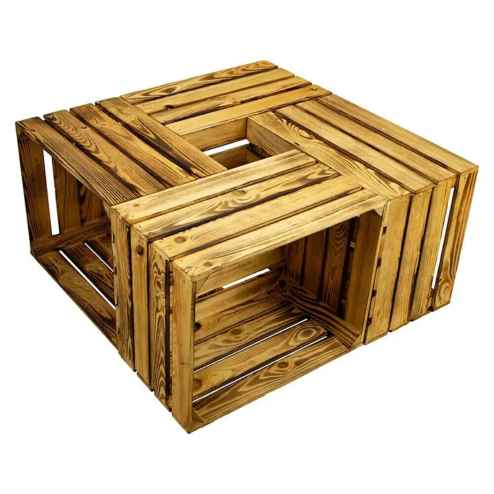 Holzregal - B x H: 40 x 30 cm, Holz, Braun - Dieses Bild zeigt einen quadratischen Couchtisch, der aus vier rustikalen Holzkisten zusammengesetzt ist und einen offenen Raum in der Mitte bildet.