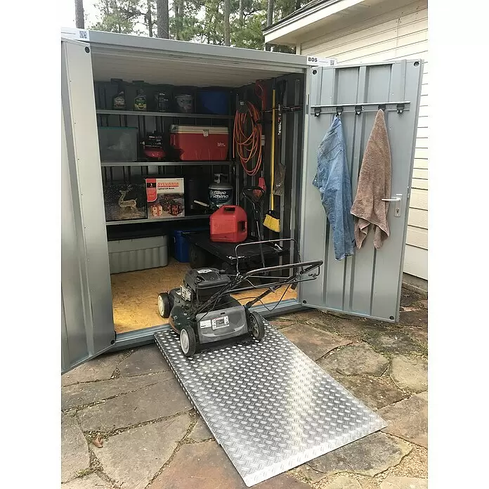 BOS Best of Steel Schnellbaucontainer SC3000-2x2-SZS - 2,1 x 2,1 x 2,1 m, Stahl, Doppeltür - Anwendungsbeispiel