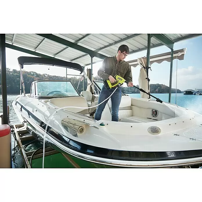 Ryobi ONE+ Akku-Hochdruckreiniger RY18PW22A-125 - 18 V, 1 Akku, 2,5 Ah, Max. Druck: 22 bar, Fördermenge: 182 l/h - Anwendungsbeispiel