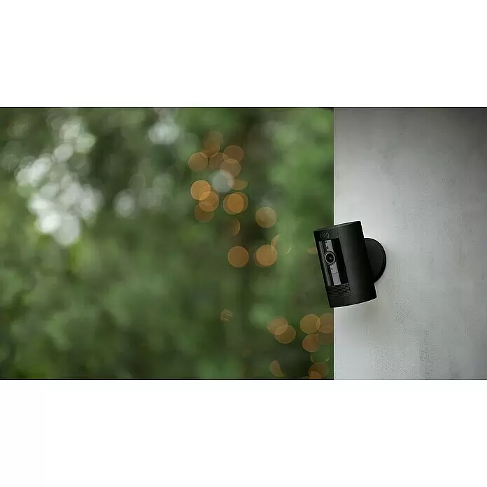 Ring Überwachungskamera außen Stick Up Cam Battery - Akkubetrieben, 1.080 Pixel (Full HD), Schwarz - Stimmungsaufnahme