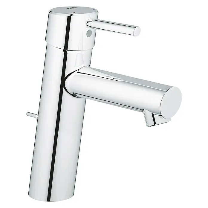 Grohe Concetto Waschtischarmatur M-Size - Mit Zugstange, Chrom, Glänzend - Nahaufnahme eines glänzenden Chrom-Wasserhahns, der ein modernes und elegantes Baddesign betont.