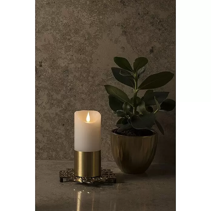Konstsmide LED-Echtwachskerze - Ø x H: 7,5 x 13,5 cm, Weiß/Gold - Stimmungsaufnahme