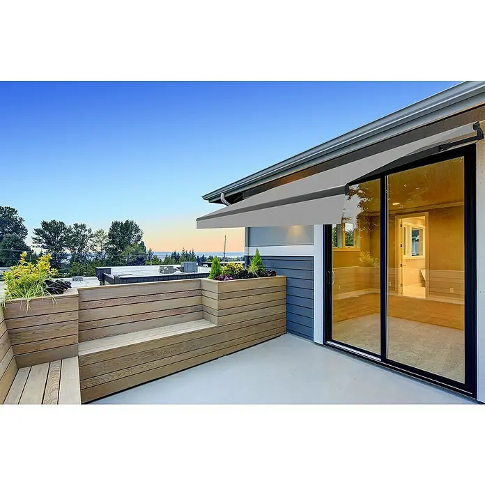 SmartSun Toldo de brazos extensibles Noir Limited Edition Kit - Gris piedra, Ancho: 4 m, Caída: 2,5 m - El toldo del patio proporciona sombra y protección contra la lluvia, mientras que el banco de madera ofrece asientos cómodos al aire libre.