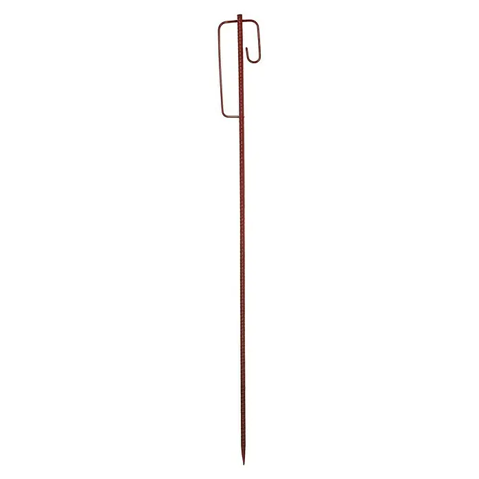 Absperrleinenhalter - 1,25 m, Sicherheitsbügel, Rot, Geschmiedet - Eine Nahaufnahme eines braunen, länglichen Krückstocks mit einem auffälligen Griff, der ein Gefühl von Haltbarkeit und traditioneller Handwerkskunst vermittelt.