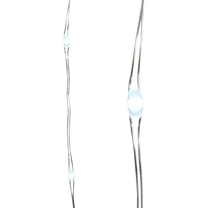 Guirnalda luminosa LED - Para interior, Color de luz: Blanco frío, Número de bombillas: 40 ud. - Dos guirnaldas de luces LED de carámbano iluminadas con cables plateados y luces blancas para decoración festiva.