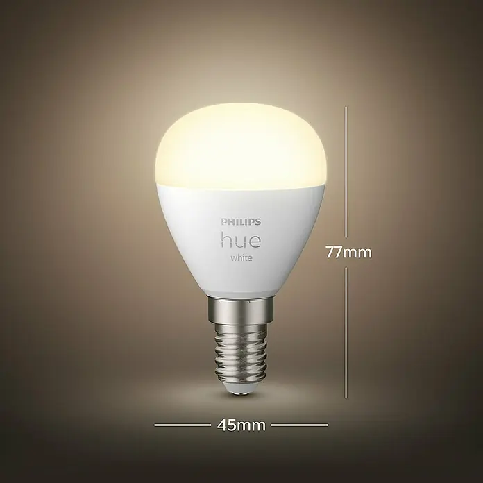 Philips Hue Smart-LED-Lampen Set Tropfenform E14 matt - E14, Dimmbar, Warmweiß, 470 lm, 5,7 W, Tropfen, 2 Stk. - Nahaufnahme einer Philips Hue White Glühbirne, die ihre kompakte Größe und ihr schlankes Design mit den angegebenen Maßen hervorhebt.