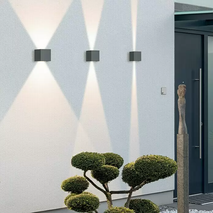 Starlux LED-Außenwandleuchte Umea - 8 W, 10 x 10 x 10 cm, Anthrazit, IP54 - Stimmungsaufnahme