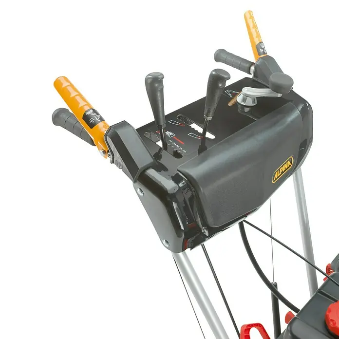 Alpina Quitanieves de gasolina AS 56 P - 4,4 kW, 212 cm³, Anchura de trabajo: 56 cm - Primer plano del panel de control de una quitanieves Alpina que muestra controles fáciles de usar para la operación invernal.