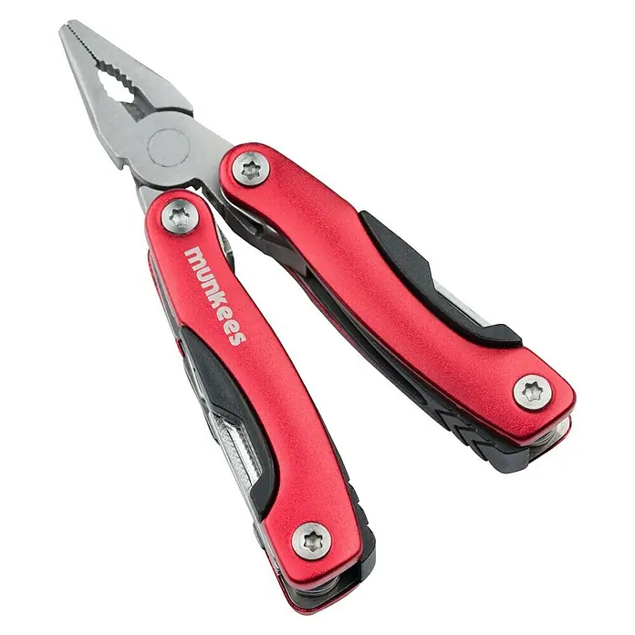 Multi-Tool Edelstahl - 6,9 x 3,1 x 1,9 cm - Rote Munkkees-Multifunktionszange mit silbernen Werkzeugköpfen vor schwarzem Hintergrund. Vielseitiges Werkzeug für den Alltag.
