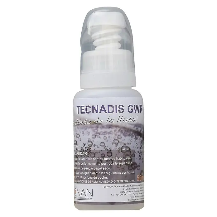 Antilluvia Tecnadis GWR - 50 ml - Primer plano de una botella de TECNADIS GWR, una solución de nanoproducto para la protección contra la lluvia. Ideal para ventanas de coches y mucho más.