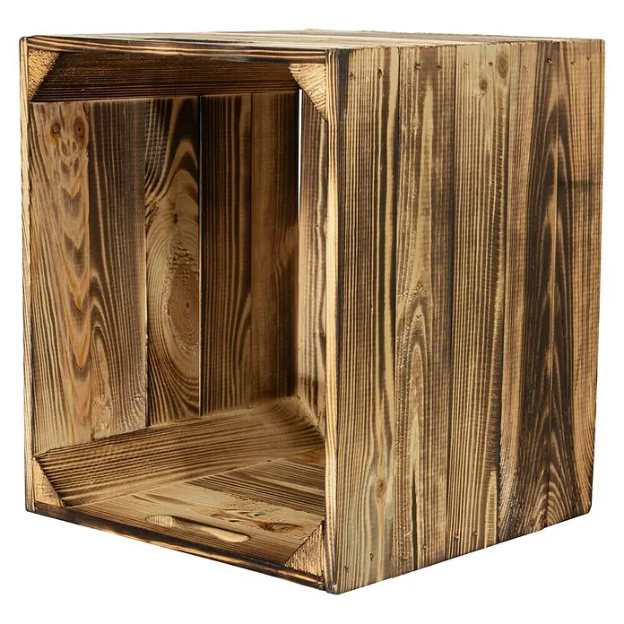 Holzkiste geflammt mit Eingriffen - L x B x H: 32,5 x 33 x 37,5 cm, Natur, 2 Eingriffe - Eine rustikale Holzkiste mit dunkler Holzmaserung und offener Vorderseite, ideal zur Aufbewahrung oder als dekoratives Element.