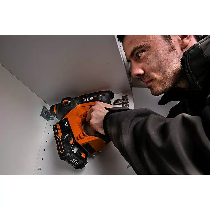 AEG Pro 18V Akku-Kombihammer BBH18C-0 - 18 V, Ohne Akku, 1,5 J - Anwendungsbeispiel