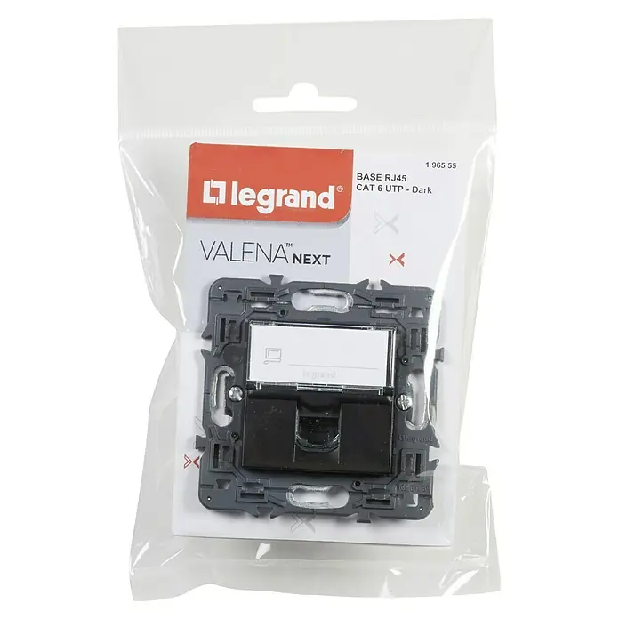 Legrand Valena Next Toma de red RJ45 - Negro, x 1, Metal, Instalar - Módulo Legrand Valena Next RJ45 CAT 6 UTP en acabado oscuro, empaquetado en un embalaje de plástico transparente con colgador.