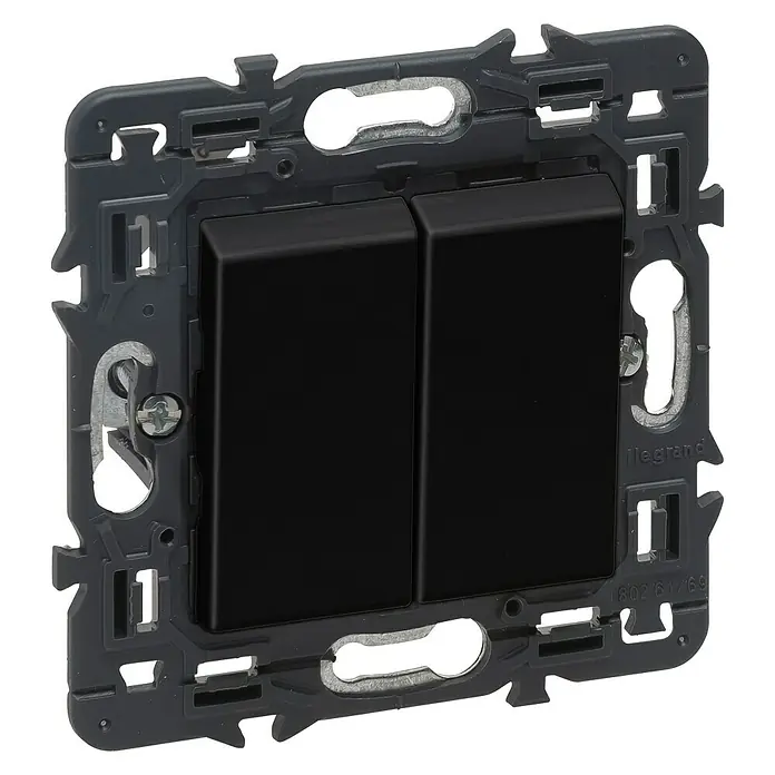 Legrand Valena Next Conmutador doble - Negro, Instalar, Plástico, 10 A - Interruptor de luz doble negro de Legrand, un elemento elegante y práctico para interiores modernos.