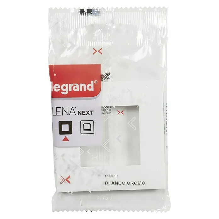 Legrand Valena Next Marco - Blanco/Cromado, Modelo de mecanismos: x 1, Plástico, Instalar - Primer plano de una cubierta de marco Legrand en acabado cromo blanco, empaquetada y lista para instalar.