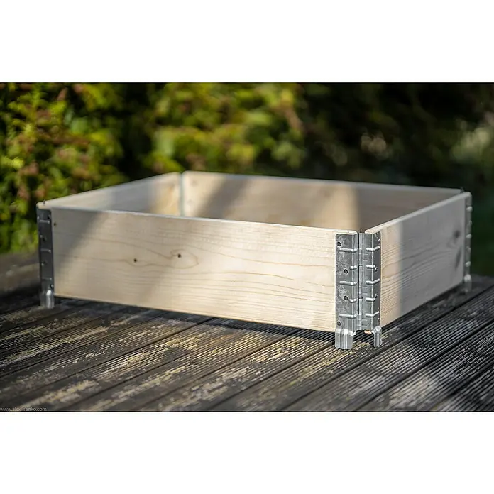 Gardol Hochbeetumrandung Palettenrahmen - L x B x H: 80 x 60 x 20 cm, Holz, Natur - Ein erhöhter Pflanzkasten aus Holz mit stabilen Metallverbindungen, ideal für Gartenliebhaber, die eine praktische und stilvolle Lösung suchen.