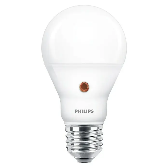 Philips Bombilla LED Classic CW c/ sensor - E27, No regulable, Blanco frío, 806 lm, 60 W - Primer plano de una bombilla LED Philips, conocida por su iluminación de bajo consumo con su luz clara y brillante.