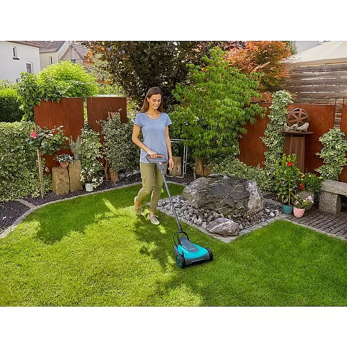 Gardena Power for All 18V Akku-Rasenmäher - 18 V, 1 Akku, 2,5 Ah, Schnittbreite: 22 cm - Anwendungsbeispiel