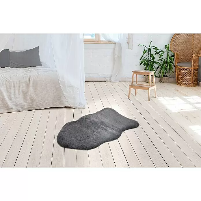 Kunstfell Happy - Graphit, 90 x 60 cm, 100 % Polyester (Flor) - Stimmungsaufnahme