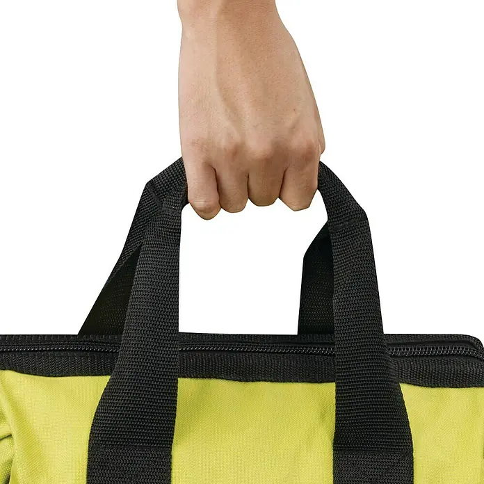 Ryobi ONE+ Bolsa para herramientas UTB02 - L x An x Al: 355 x 203 x 279 mm, Nylon - Primer plano de una mano que sostiene una bolsa de herramientas amarilla y negra con asas resistentes.\n