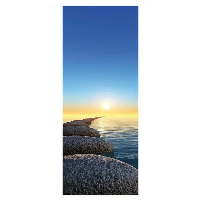 SanDesign Duschrückwandmuster - 17,5 cm x 7 cm x 3 mm, Sunrise - Eine Reihe von Steinen führt über das Wasser, mit einem strahlenden Sonnenuntergang im Hintergrund. Ein ruhiger und friedlicher Moment.