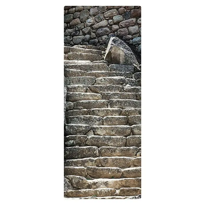 SanDesign Duschrückwandmuster Lost Place Stairs - 17,5 cm x 7 cm x 8 mm, Landschaft & Stadt - Nahaufnahme einer alten Steintreppe. Die robuste Konstruktion und die natürliche Textur des Steins sind gut sichtbar.