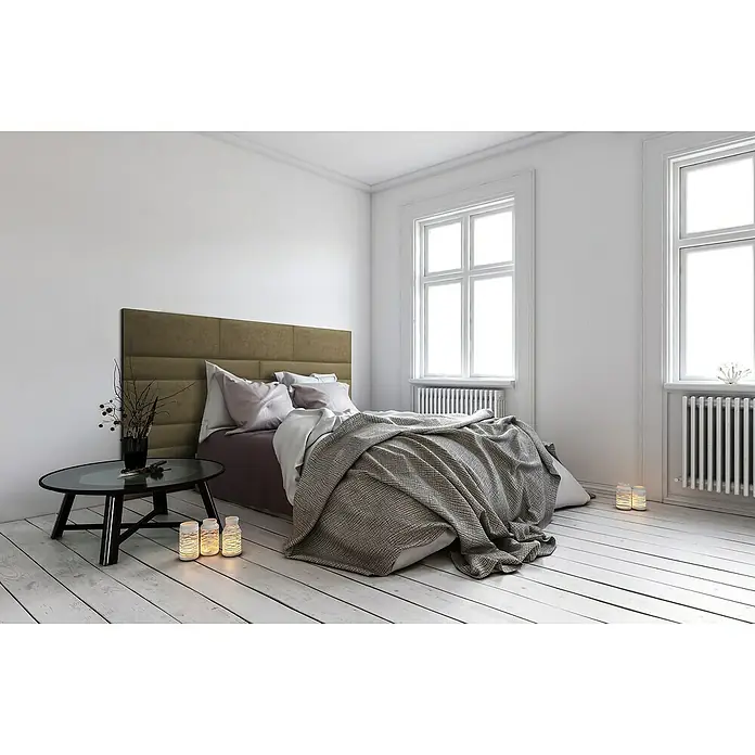 Fllow Wandpolster Velvet - Taupe, L x B: 90 x 15 cm - Elegantes Schlafzimmer mit modernem Kopfteil, Nachttisch und sanftem Licht, das eine ruhige und entspannende Atmosphäre schafft.