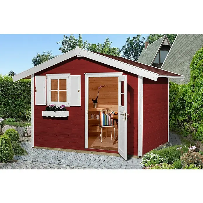 Weka Gartenhaus 123 - Außenmaß inkl. Dachüberstand (B x T): 380 x 239 cm, Holz, Schwedenrot/Weiß, 6,17 m² - Ein rotes Gartenhaus mit weißen Akzenten und offenstehender Tür, umgeben von gepflastertem Weg und Grün.