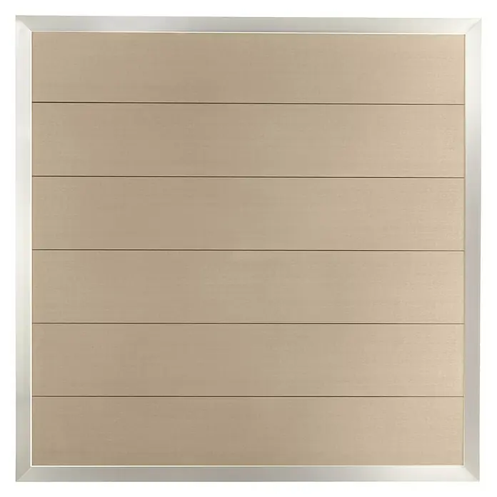 Sichtschutzelement Roma - 180 x 180 cm, Sand - Ein beigefarbenes Garagentor mit horizontalen Paneelen und einem schlanken, silberfarbenen Rahmen, der dem Design einen modernen Touch verleiht.