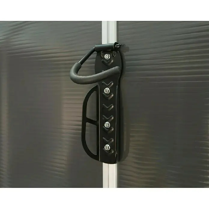 Palram – Canopia Gancho de pared para bicicletas -  - Imagen de un portabicicletas negro montado en una pared. Este accesorio para bicicleta ahorra espacio y ofrece un almacenamiento seguro.