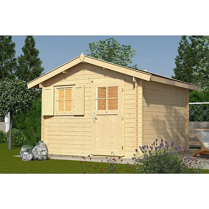 Weka Gartenhaus Premium 28 FT - Außenmaß inkl. Dachüberstand (B x T): 380 x 334 cm, Holz, Natur - Ein helles Holzgartenhaus mit Fenster, Tür und Satteldach inmitten einer grünen Gartenlandschaft. Ideal für Geräte und als Rückzugsort.