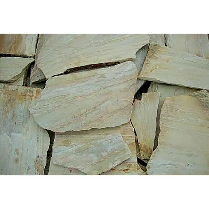 BHS Valencia Piedra Alemana 7-12 - Beige - Esta foto muestra un primer plano de losas decorativas de pavimento de piedra natural con una veta fina y lineal en varios tonos de beige y gris.