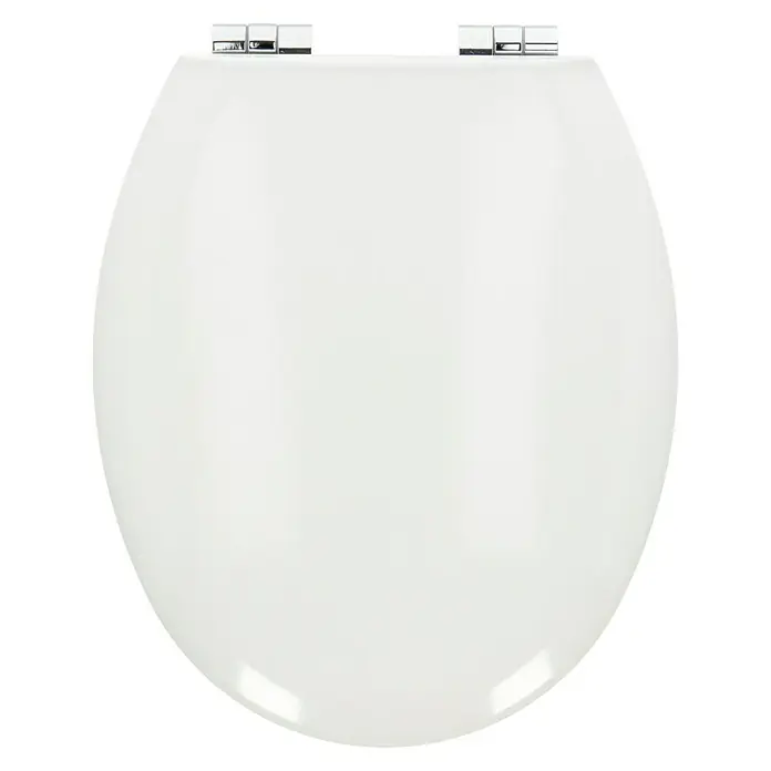 Poseidon WC-Sitz Rio - Holz, Weiß, Mit Absenkautomatik - Ein weißer Toilettensitz mit Chrombeschlägen, der für jedes Badezimmer eine stilvolle und funktionelle Ergänzung darstellt.