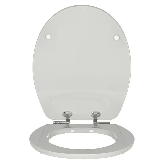 Poseidon WC-Sitz Kolorit - MDF, Manhattan, Mit Absenkautomatik - Nahaufnahme eines weißen Toilettensitzes mit Deckel, der leicht geöffnet ist und silberne Scharniere aufweist.