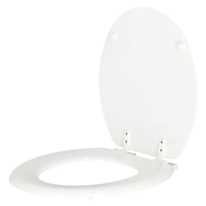 Poseidon WC-Sitz Kimo - MDF, Weiß - Eine offene, weiße Toilettenbrille mit Deckel ist auf einem schwarzen Hintergrund zu sehen. Die Toilettenbrille ist aus Kunststoff gefertigt.